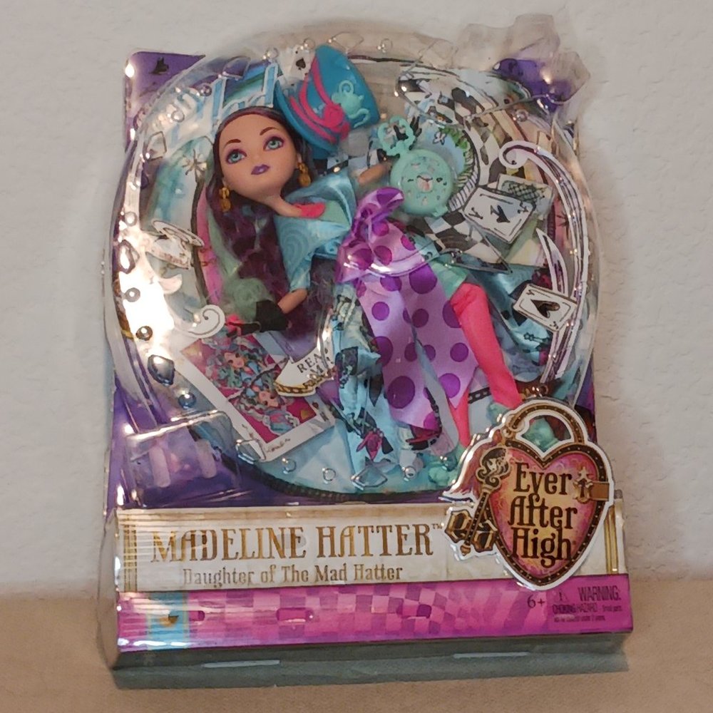 Ever After High Madelline Hatter Doll